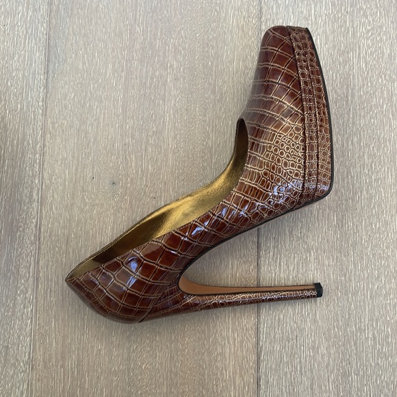 Casadei croc embossed platform high heels - Picture 4 of 9